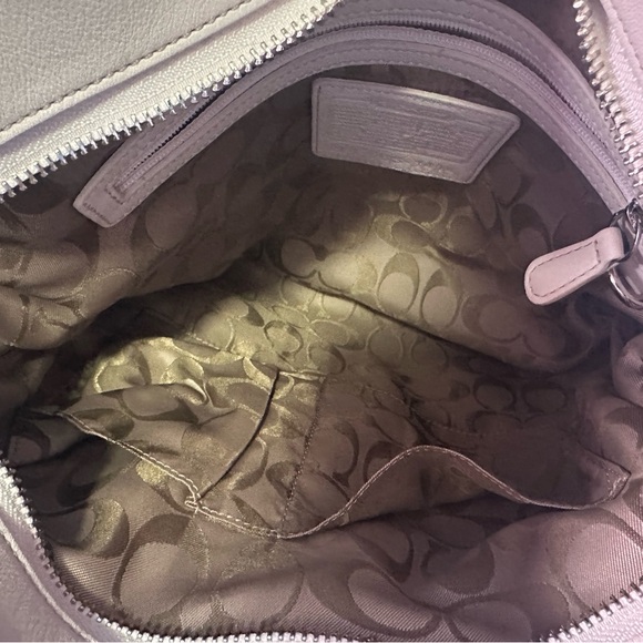 White Coach Hobo Crossbody Bag - Picture 7 of 7